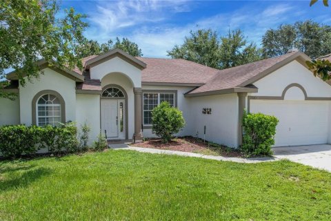 Villa ou maison à vendre à Leesburg, Floride: 3 chambres, 147.25 m2 № 1899100 - photo 4