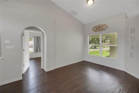 Villa ou maison à vendre à Leesburg, Floride: 3 chambres, 147.25 m2 № 1899100 - photo 10