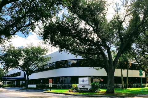 Propiedad comercial en venta en Miami Lakes, Florida № 2152989 - foto 2