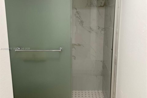 Copropriété à vendre à Lauderhill, Floride: 2 chambres, 110 m2 № 2090169 - photo 17