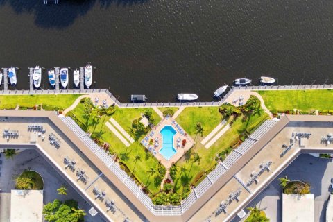 Condominio en venta en Deerfield Beach, Florida, 2 dormitorios, 93.09 m2 № 2146835 - foto 26