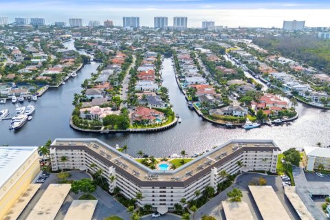 Condominio en venta en Deerfield Beach, Florida, 2 dormitorios, 93.09 m2 № 2146835 - foto 29