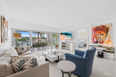 Condominio en venta en Deerfield Beach, Florida, 2 dormitorios, 93.09 m2 № 2146835 - foto 10