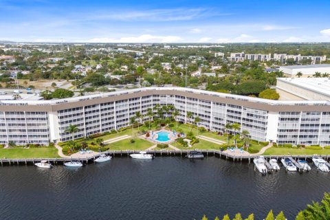 Condominio en venta en Deerfield Beach, Florida, 2 dormitorios, 93.09 m2 № 2146835 - foto 27