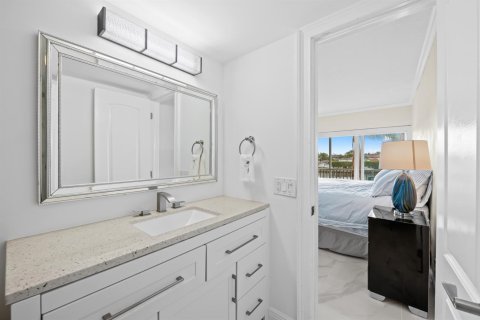 Condominio en venta en Deerfield Beach, Florida, 2 dormitorios, 93.09 m2 № 2146835 - foto 16