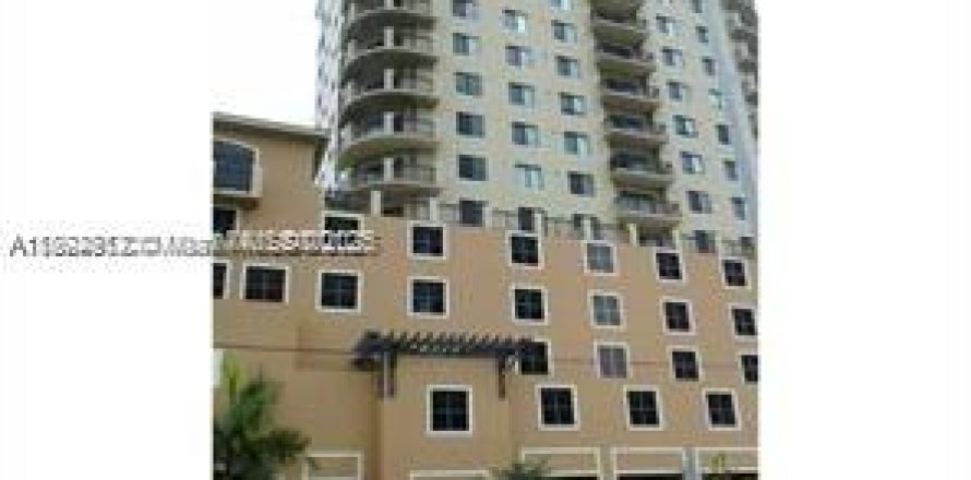 Condo à Miami, Floride, 1 chambre  № 1946434