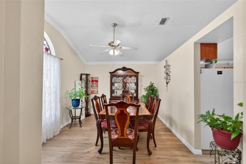 Casa en venta en Brandon, Florida, 3 dormitorios, 144.28 m2 № 1904077 - foto 8