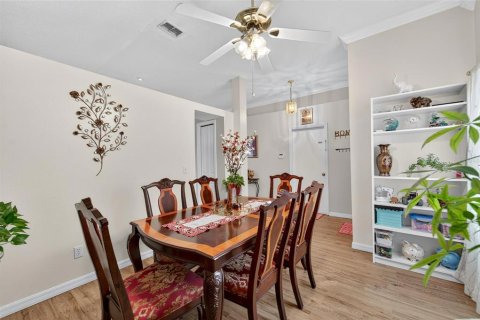 Casa en venta en Brandon, Florida, 3 dormitorios, 144.28 m2 № 1904077 - foto 2