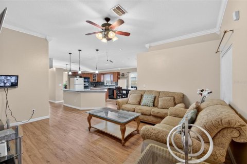 Casa en venta en Brandon, Florida, 3 dormitorios, 144.28 m2 № 1904077 - foto 4