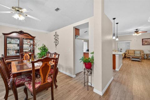 Casa en venta en Brandon, Florida, 3 dormitorios, 144.28 m2 № 1904077 - foto 9