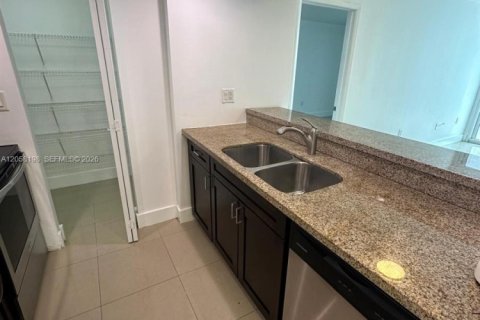 Copropriété à louer à Miami, Floride: 2 chambres, 78.78 m2 № 2245072 - photo 23