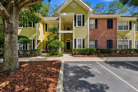 Condo in Gainesville, Florida, 3 bedrooms  № 2210679