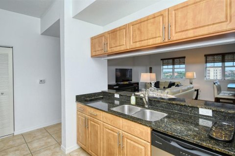 Copropriété à louer à Sarasota, Floride: 2 chambres, 100.71 m2 № 1251719 - photo 15