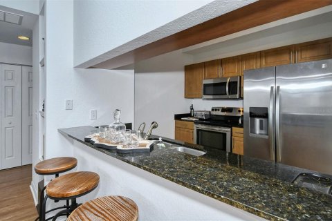 Copropriété à louer à Sarasota, Floride: 2 chambres, 100.71 m2 № 1251719 - photo 12