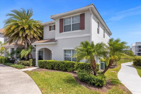 Townhouse in STOREY LAKE in Kissimmee, Florida 5 bedrooms, 197.7 sq.m. № 1847954 - photo 1