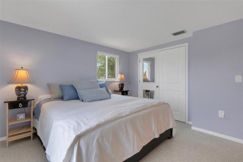 House in Sarasota, Florida 4 bedrooms, 198.07 sq.m. № 1747419 - photo 24