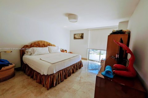 Condominio en venta en Aventura, Florida, 2 dormitorios, 125.7 m2 № 1811171 - foto 9