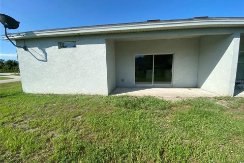 Appartement à louer à Port Charlotte, Floride: 3 chambres, 115.57 m2 № 2390731 - photo 13