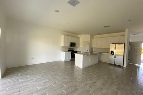 Appartement à louer à Port Charlotte, Floride: 3 chambres, 115.57 m2 № 2390731 - photo 9