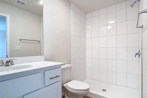 Commercial property in Cape Coral, Florida 4 bedrooms, 209.4 sq.m. № 1912810 - photo 17