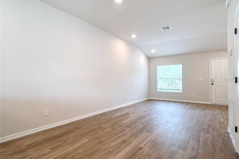 Commercial property in Cape Coral, Florida 4 bedrooms, 209.4 sq.m. № 1912810 - photo 2