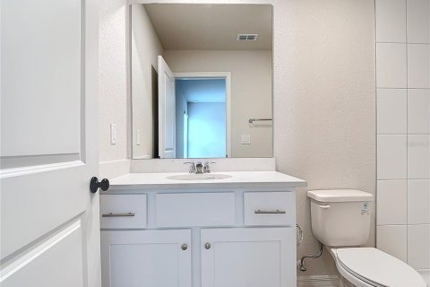 Commercial property in Cape Coral, Florida 4 bedrooms, 209.4 sq.m. № 1912810 - photo 13
