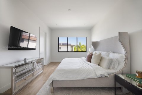 Villa ou maison à vendre à Doral, Floride: 4 chambres, 223.89 m2 № 1933201 - photo 12