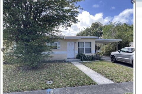 Villa ou maison à Delray Beach, Floride 3 chambres, 80.27 m2 № 2270990