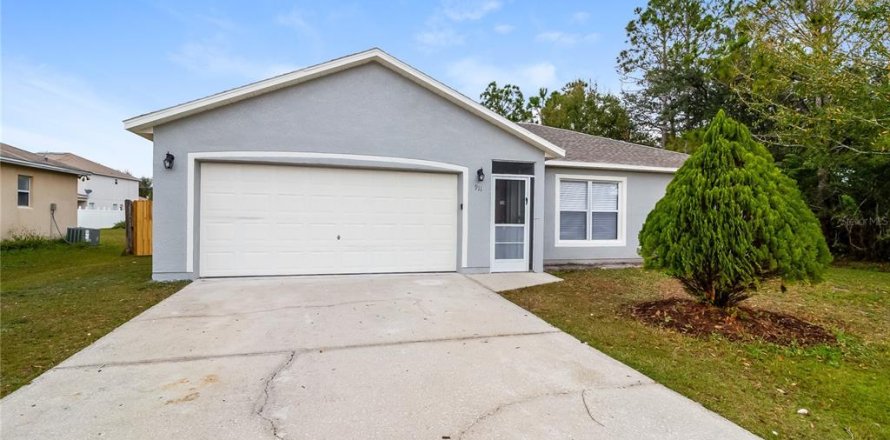 Villa ou maison à Kissimmee, Floride 3 chambres, 115.94 m2 № 1769861