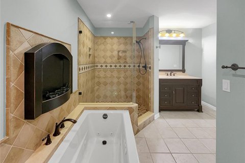 Adosado en venta en Tampa, Florida, 3 dormitorios, 185.15 m2 № 1580360 - foto 7