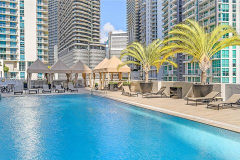 Condominio en alquiler en Miami, Florida, 1 dormitorio, 75.62 m2 № 1991161 - foto 27