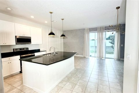 Townhouse in Riverview, Florida 3 bedrooms, 130.06 sq.m. № 2095857 - photo 5