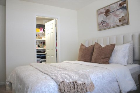 Townhouse in Riverview, Florida 3 bedrooms, 130.06 sq.m. № 2095857 - photo 22