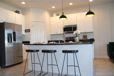 Townhouse in Riverview, Florida 3 bedrooms, 130.06 sq.m. № 2095857 - photo 11