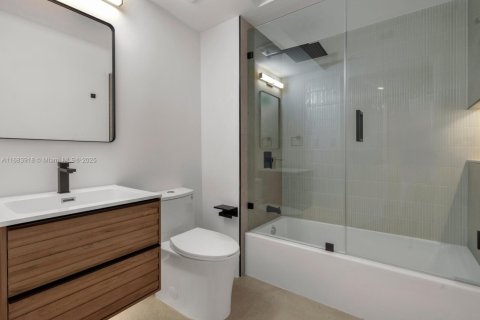 Condominio en venta en Miami Beach, Florida, 2 dormitorios, 100.71 m2 № 1420365 - foto 12