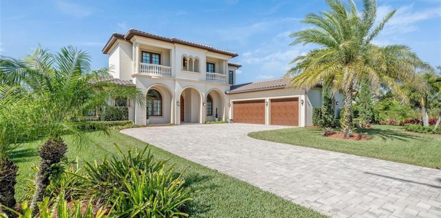 House in Sebastian, Florida 4 bedrooms, 414.62 sq.m. № 1810013