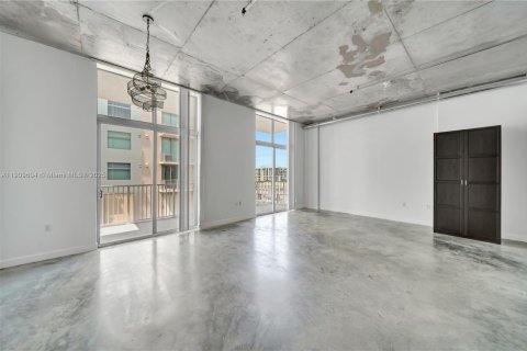 Copropriété à louer à Hollywood, Floride: 1 chambre, 68.56 m2 № 1965210 - photo 10