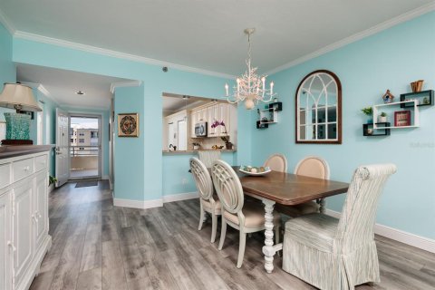 Condo in South Pasadena, Florida, 2 bedrooms  № 1769673 - photo 6