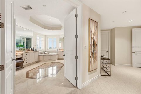 Copropriété à vendre à Sarasota, Floride: 3 chambres, 339.46 m2 № 2360999 - photo 26