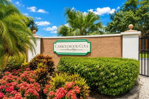 Condo in Tampa, Florida, 2 bedrooms № 2225539 - photo 3