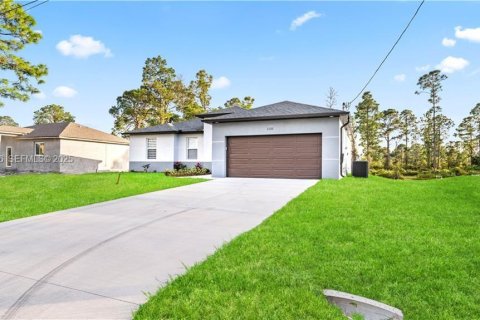 Купить виллу или дом в Лихай-Эйкерс, Флорида 3 спальни, № 1986958 - фото 5