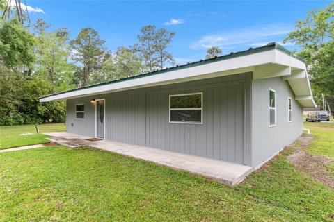 House in Silver Springs Shores, Florida 3 bedrooms, 152.17 sq.m. № 1649860 - photo 2