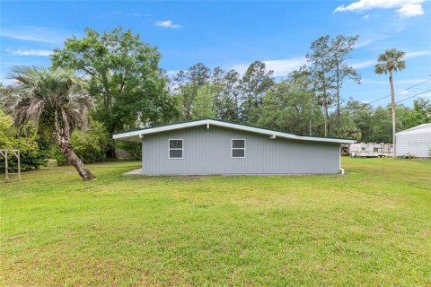 House in Silver Springs Shores, Florida 3 bedrooms, 152.17 sq.m. № 1649860 - photo 3