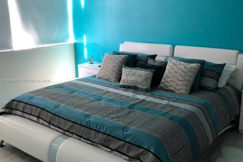 Condo in Miami Beach, Florida, 3 bedrooms № 2057174 - photo 5