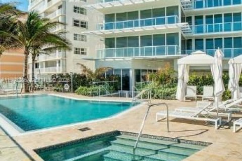 Condo in Miami Beach, Florida, 3 bedrooms № 2057174 - photo 16
