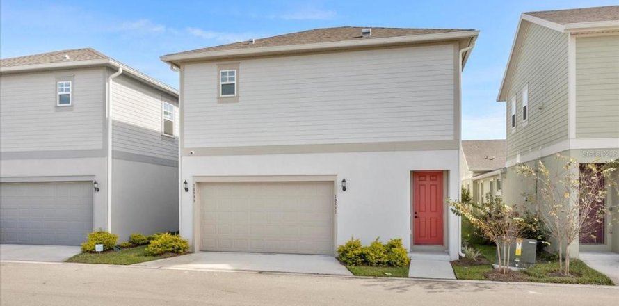 House in Orlando, Florida 1 bedroom, 68.19 sq.m. № 2198917