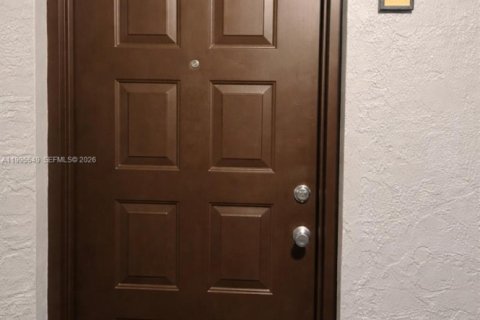 Купить кондоминиум в Майами, Флорида 2 спальни, № 2067780 - фото 4