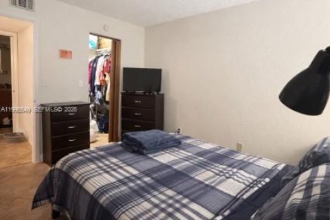 Купить кондоминиум в Майами, Флорида 2 спальни, № 2067780 - фото 18