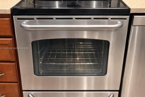 Купить кондоминиум в Майами, Флорида 2 спальни, № 2067780 - фото 13