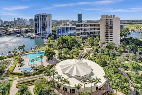 Copropriété à vendre à Hallandale Beach, Floride: 2 chambres, 118.91 m2 № 2400720 - photo 25